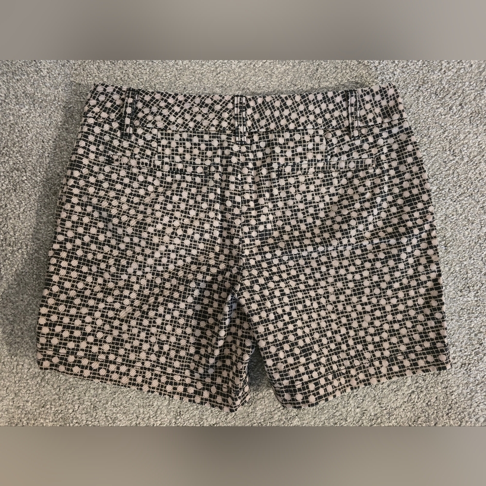 Caslon Mid Rise Women's Size 4 Geometric Shorts - Picture 7 of 7